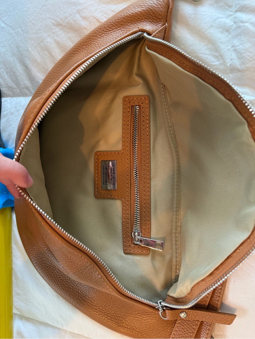 Genuine Viola Castellani leather chest bum sling bag crossbody - Picture 7 of 9